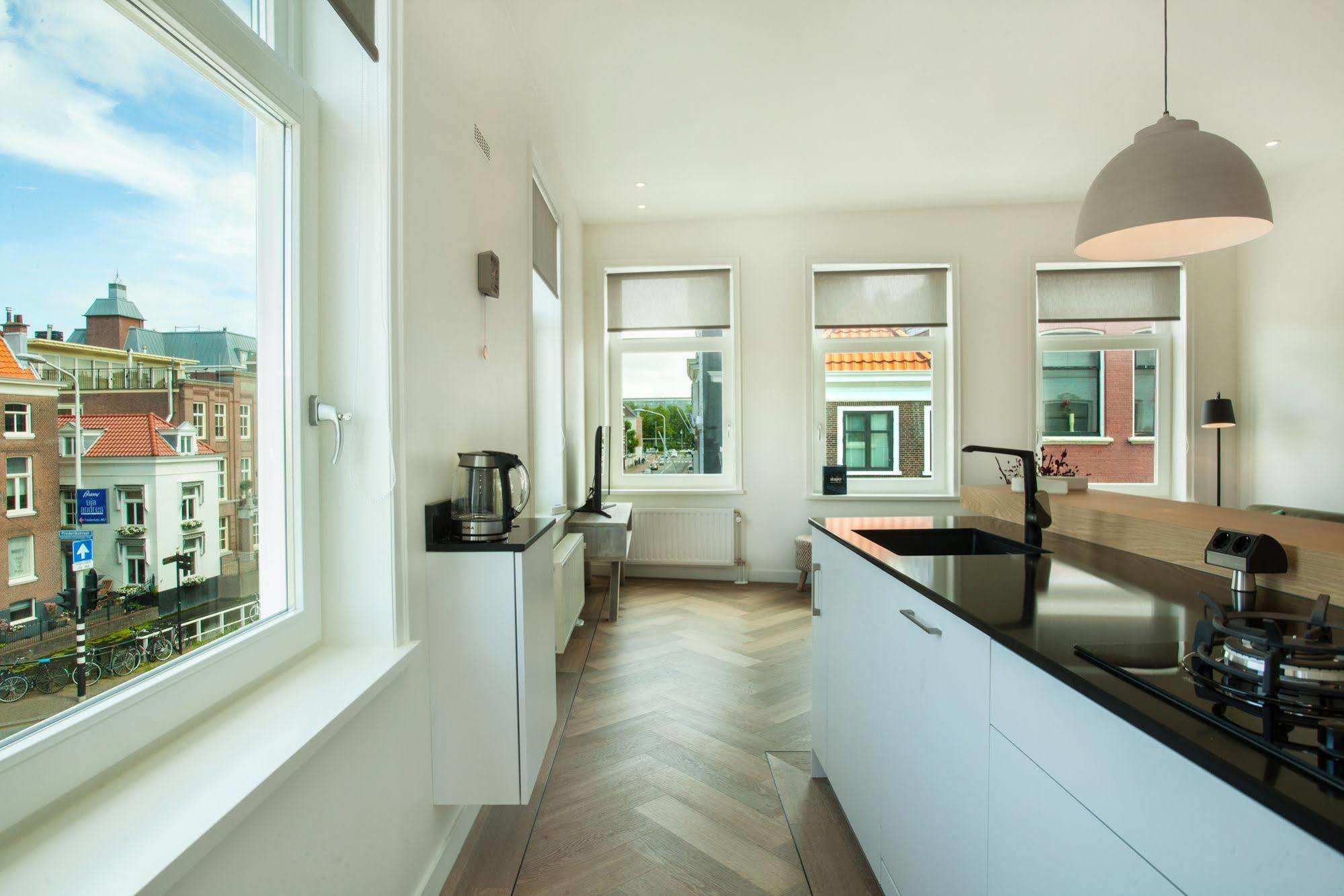 Stayci Serviced Apartments Denneweg Haag Eksteriør billede